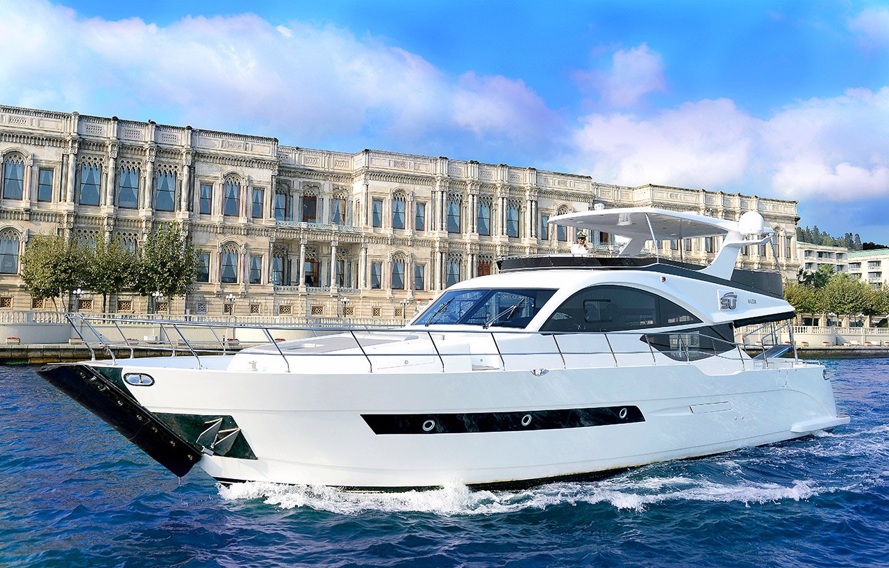 Bosphorus Yacht Dining Cruise